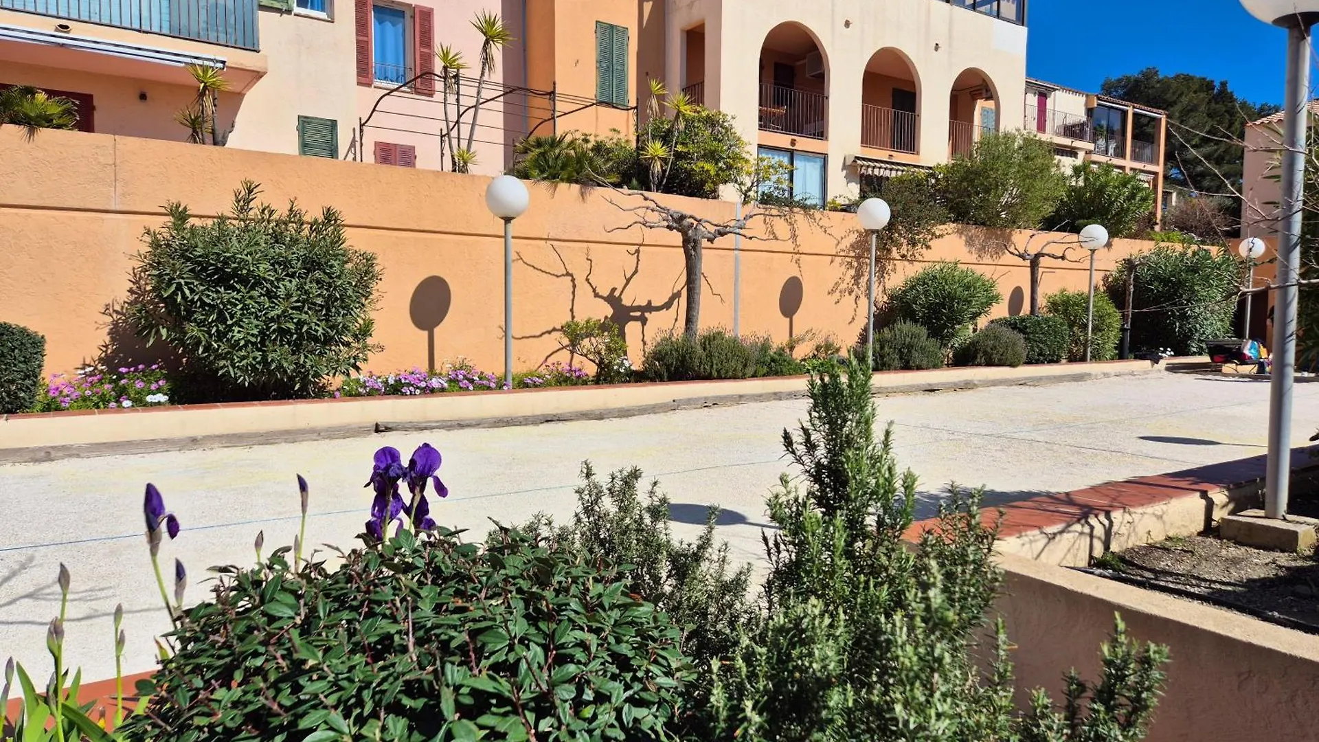 Apartment Grand Appartement, 3 Chambres, Tres Bonne Literie, Residence Avec Piscine A Pin Rolland Saint-Mandrier-sur-Mer