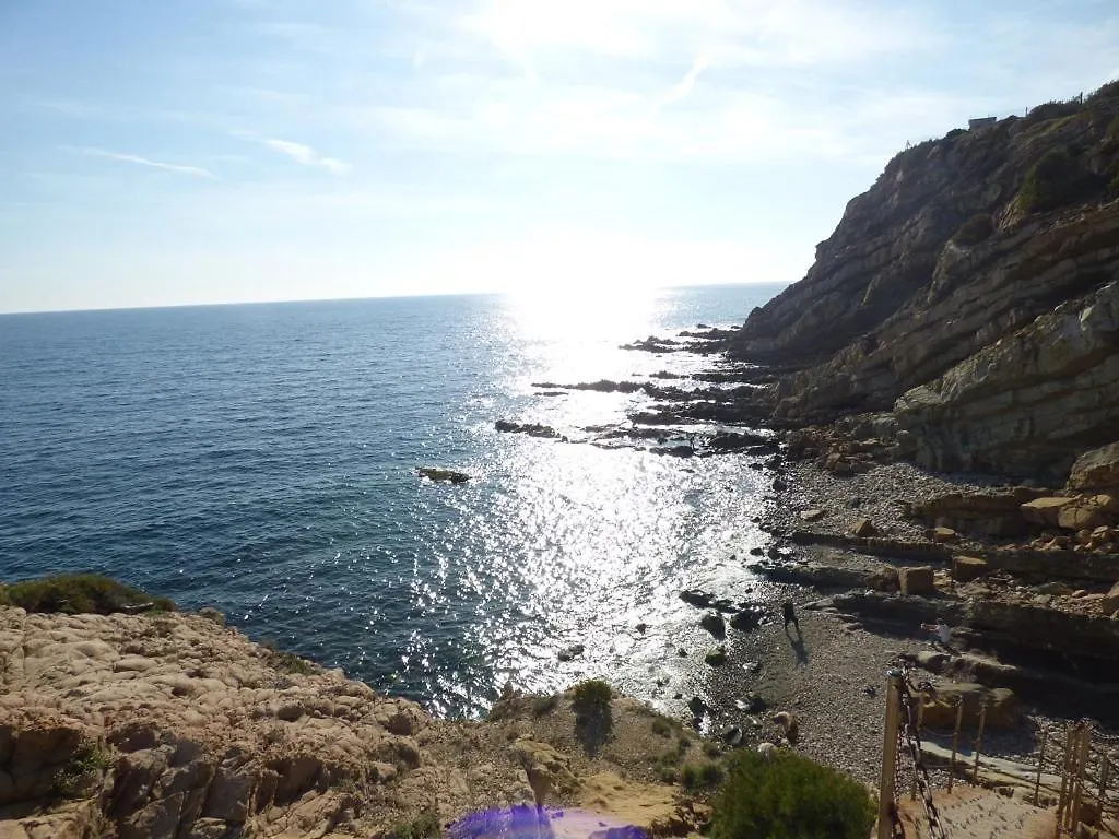 Grand appartement, 3 chambres, très bonne literie, résidence avec piscine à Pin Rolland Saint-Mandrier-sur-Mer